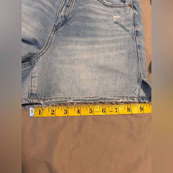 American Eagle Highest Rise Baggy Short Distressed Style Size 00 - Picture 15 of 15